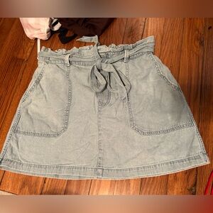 American eagle denim skirt. Size large